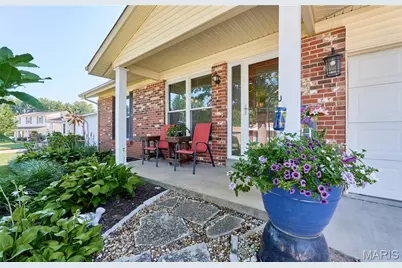 42 Heather Valley Circle, Saint Peters, MO 63376 - Photo 2