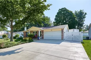 42 Heather Valley Cir, Saint Peters, MO 63376 - Photo 1