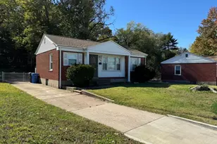 840 Pershall Rd, Florissant, MO 63031 - Photo 2