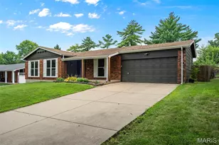 12026 Gardengate Dr, Unincorporated, MO 63146 - Photo 2