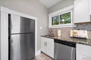 5323 Neosho St, Saint Louis, MO 63109 - Photo 14