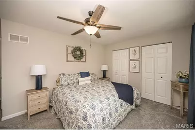 583 Princeway Court, Manchester, MO 63011 - Photo 38