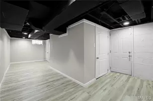 1542 N Hanley Rd, University City, MO 63130 - Photo 24