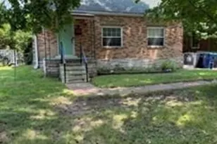 930 Sanders Dr, Crestwood, MO 63126 - Photo 1