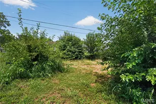 10507 Renfrew Dr, Saint Louis, MO 63137 - Photo 14