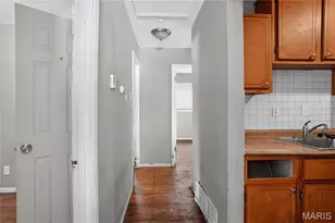 10507 Renfrew Dr, Saint Louis, MO 63137 - Photo 14