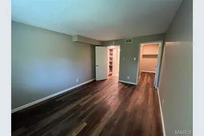 2844 Blackforest Drive #F, Oakville, MO 63129 - Photo 10