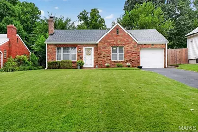 7829 Kenridge Lane, Shrewsbury, MO 63119 - Photo 1