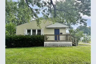 834 Locust St., Montgomery City, MO 63361 - Photo 2