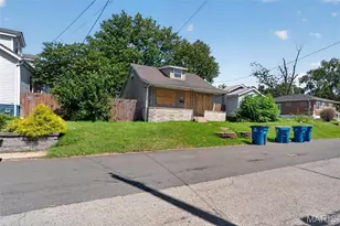 409 W Holden Ave, Saint Louis, MO 63125 - Photo 2