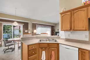 5512 Heather Bluff Ct, Saint Louis, MO 63128 - Photo 16