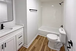 3755 Park Crest Dr, Saint Louis, MO 63125 - Photo 6