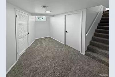 3755 Park Crest Drive, Saint Louis, MO 63125 - Photo 12