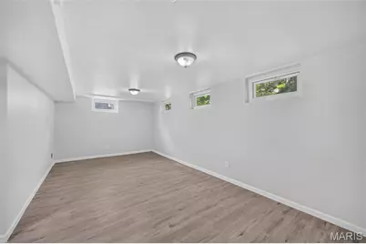 609 N Elm Avenue, Webster Groves, MO 63119 - Photo 32
