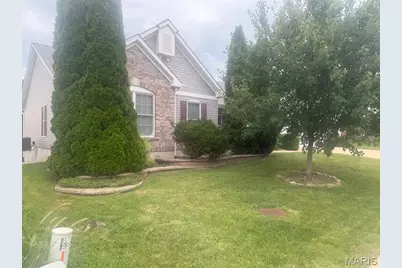 4425 Millcroft Drive, Saint Charles, MO 63304 - Photo 1
