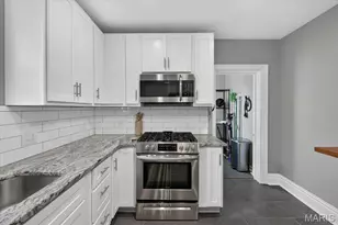 7150 Tulane Ave, University City, MO 63130 - Photo 16