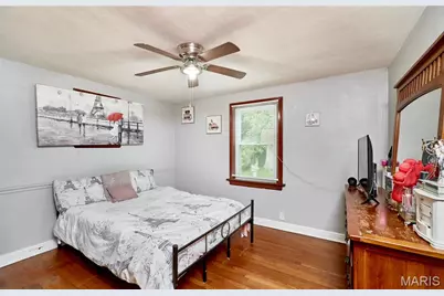 308 Bayless Avenue, Saint Louis, MO 63125 - Photo 10