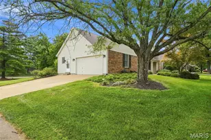 2098 7 Oaks Dr, Saint Charles, MO 63303 - Photo 28