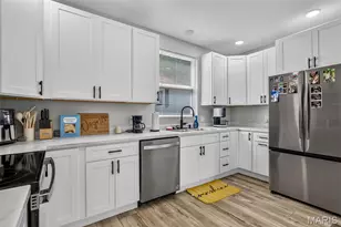 100 W Elvins Blvd, Park Hills, MO 63601 - Photo 22