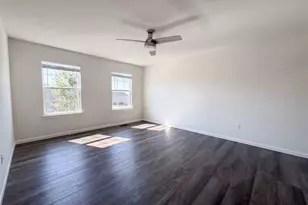 5945 Hawkins Ridge Ct, Saint Louis, MO 63129 - Photo 10