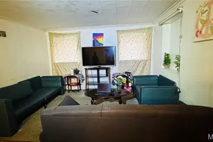 3941 Dunnica Ave, Saint Louis, MO 63116 - Photo 4