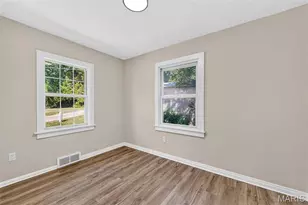 6204 Maxwell Ln, High Ridge, MO 63049 - Photo 12