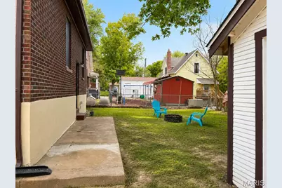 8718 Clifton Avenue, Jennings, MO 63136 - Photo 22