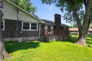 550 Monceau Dr, Ferguson, MO 63135 - Photo 18
