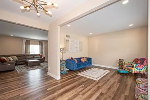 533 Weidman Rd, Ballwin, MO 63011 - Photo 8