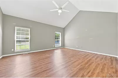 542 Eagles Nest Court, Wildwood, MO 63011 - Photo 18