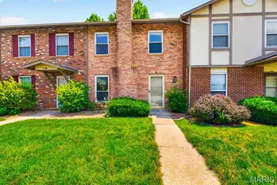 61 Park Charles #C, Saint Charles, MO 63376 - Photo 1