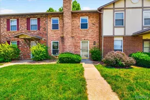 61 Park Charles, Saint Charles, MO 63376 - Photo 1