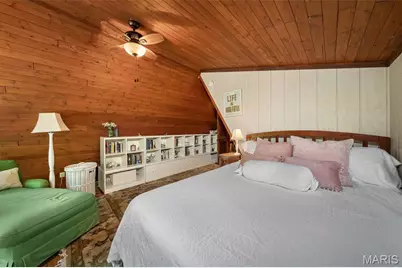 411 Cervina Beach Drive, Innsbrook, MO 63390 - Photo 28