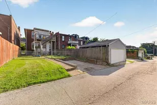 3857 Botanical, Saint Louis, MO 63110 - Photo 20