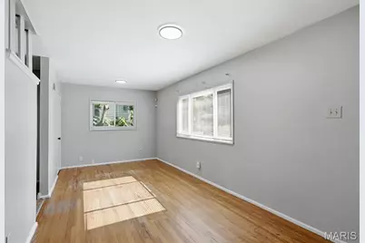 10537 Earl Drive, Saint Louis, MO 63136 - Photo 6