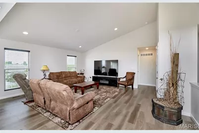 631 Grand Teton Drive, Troy, MO 63379 - Photo 8
