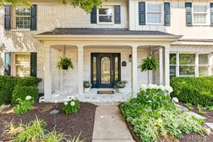 13231 Thornhill Dr, Town and Country, MO 63131 - Photo 8