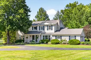 13231 Thornhill Dr, Town and Country, MO 63131 - Photo 1