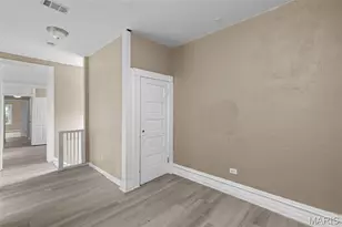 5866 Etzel Ave, Saint Louis, MO 63112 - Photo 18