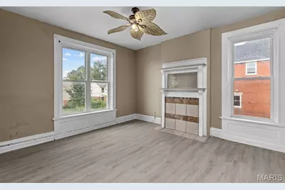 5866 Etzel Avenue, Saint Louis, MO 63112 - Photo 20