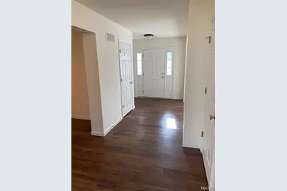 212 Pearl Vista, O'Fallon, MO 63366 - Photo 2