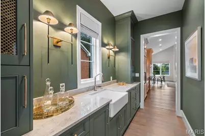 321 N Forsyth Boulevard, Clayton, MO 63105 - Photo 20