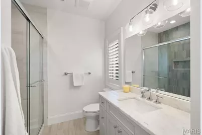321 N Forsyth Boulevard, Clayton, MO 63105 - Photo 52
