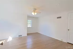 9402 Pine Ave, Brentwood, MO 63144 - Photo 28