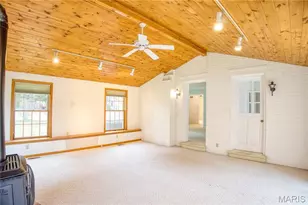 9402 Pine Ave, Brentwood, MO 63144 - Photo 16
