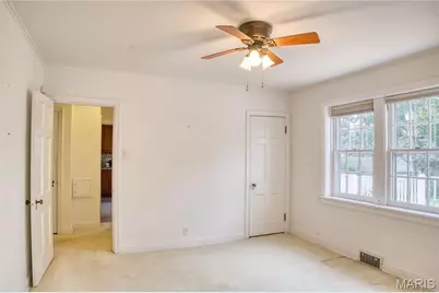 9402 Pine Avenue, Brentwood, MO 63144 - Photo 26