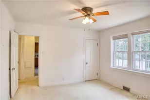 9402 Pine Ave, Brentwood, MO 63144 - Photo 26