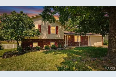 2215 Graystone Drive, Saint Charles, MO 63303 - Photo 1