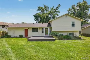2215 Graystone Dr, Saint Charles, MO 63303 - Photo 28