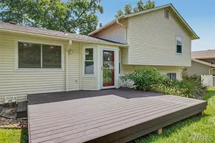 2215 Graystone Dr, Saint Charles, MO 63303 - Photo 26